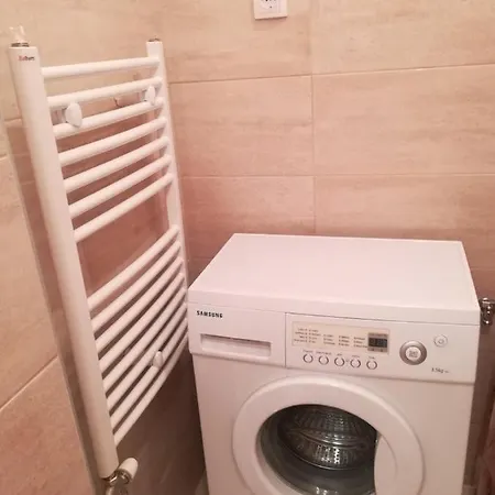 Alex-branka Apartman Zimony